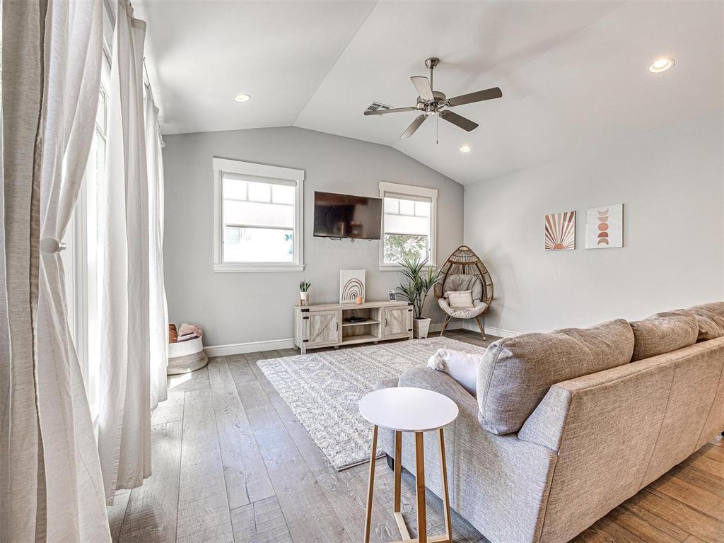 29 Boardwalk Unit: E