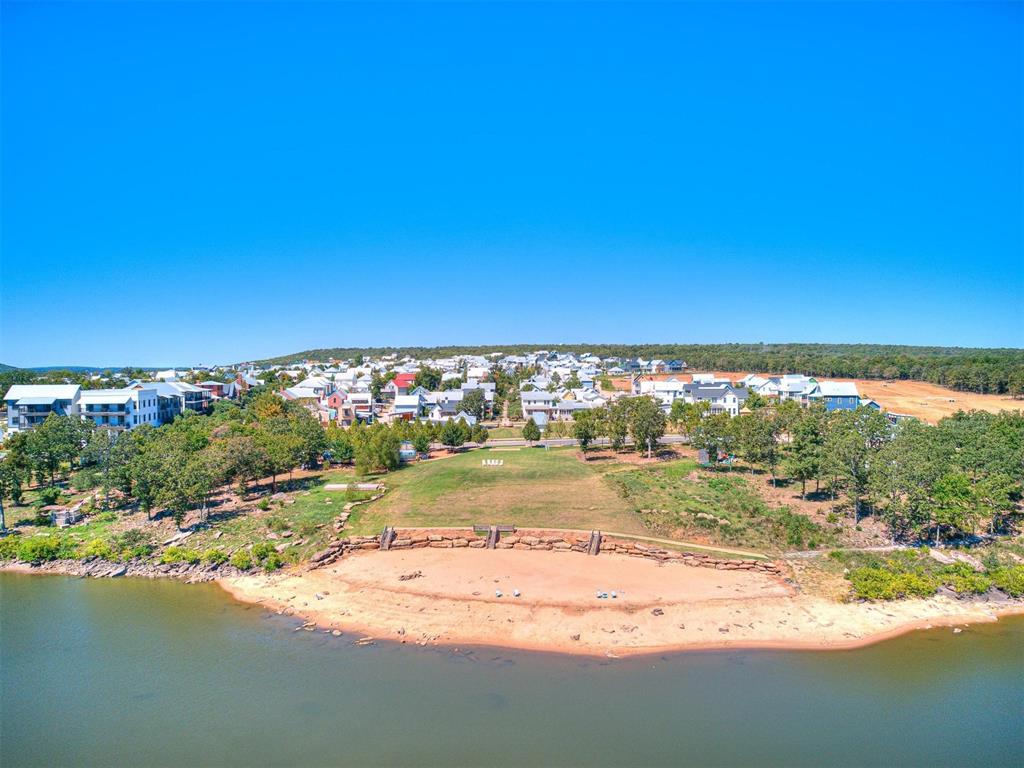 29 Boardwalk Unit: E