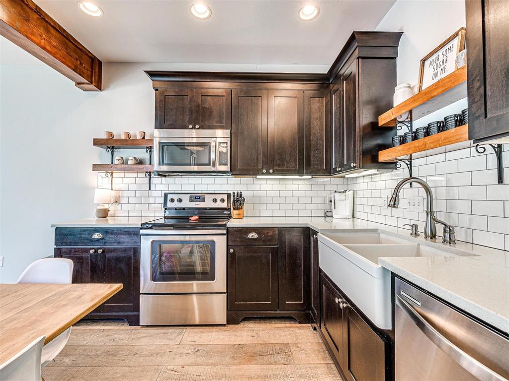 29 Boardwalk Unit: E