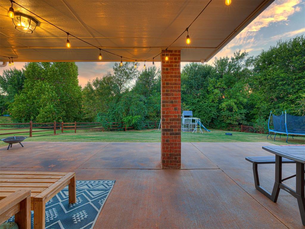 13625 Ridge View Lane