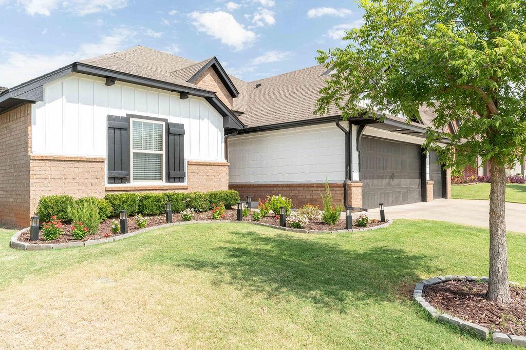 9913 NW 143rd Street