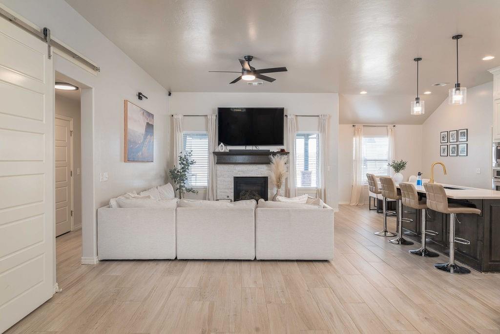 9913 NW 143rd Street