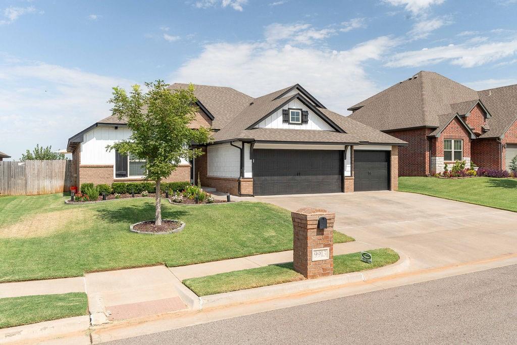 9913 NW 143rd Street