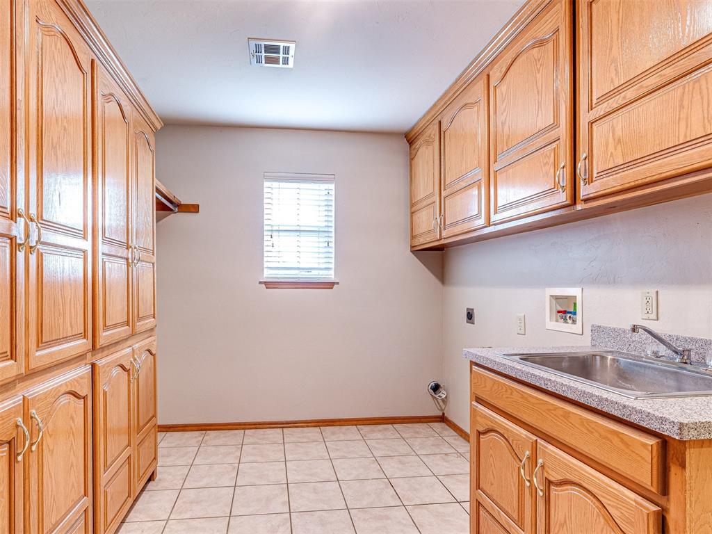 7000 Saint Bernard Street