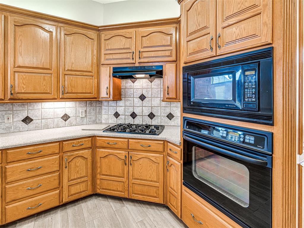 7000 Saint Bernard Street