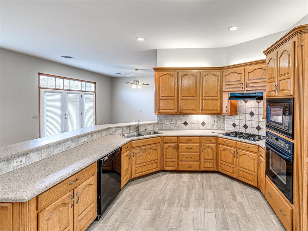 7000 Saint Bernard Street