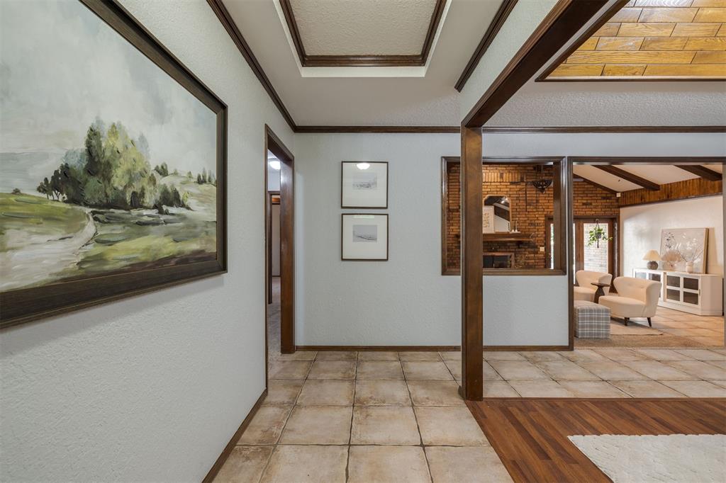 6101 Winchester Drive