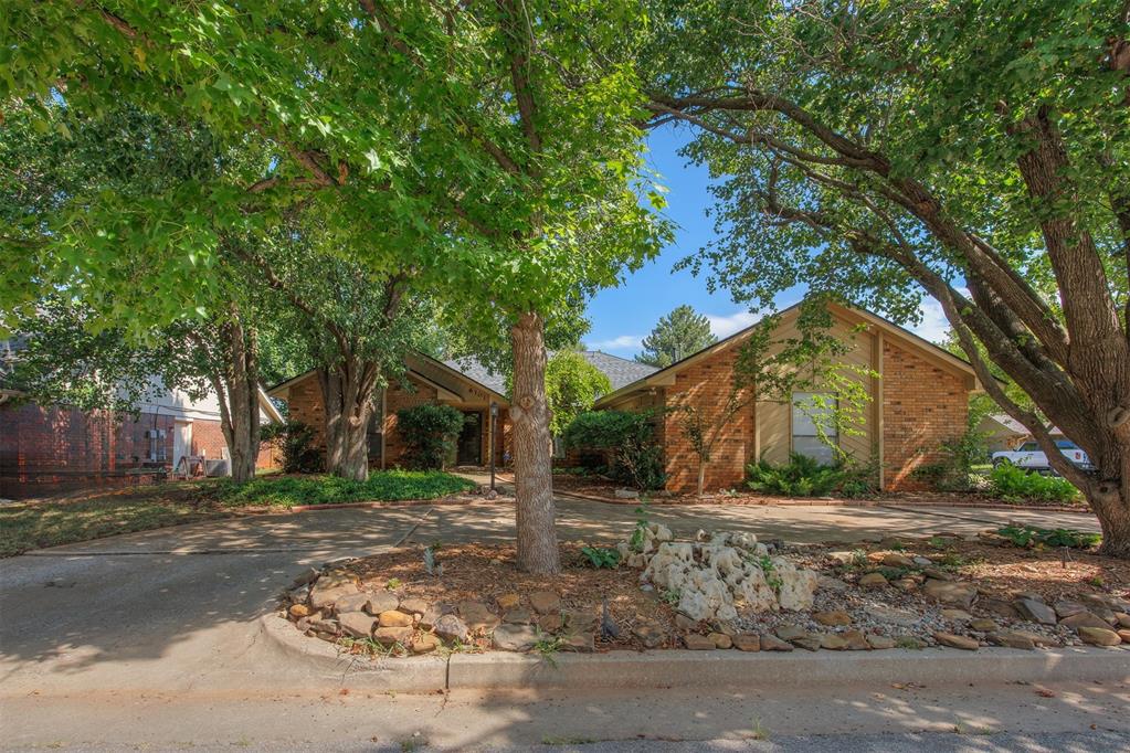 6101 Winchester Drive