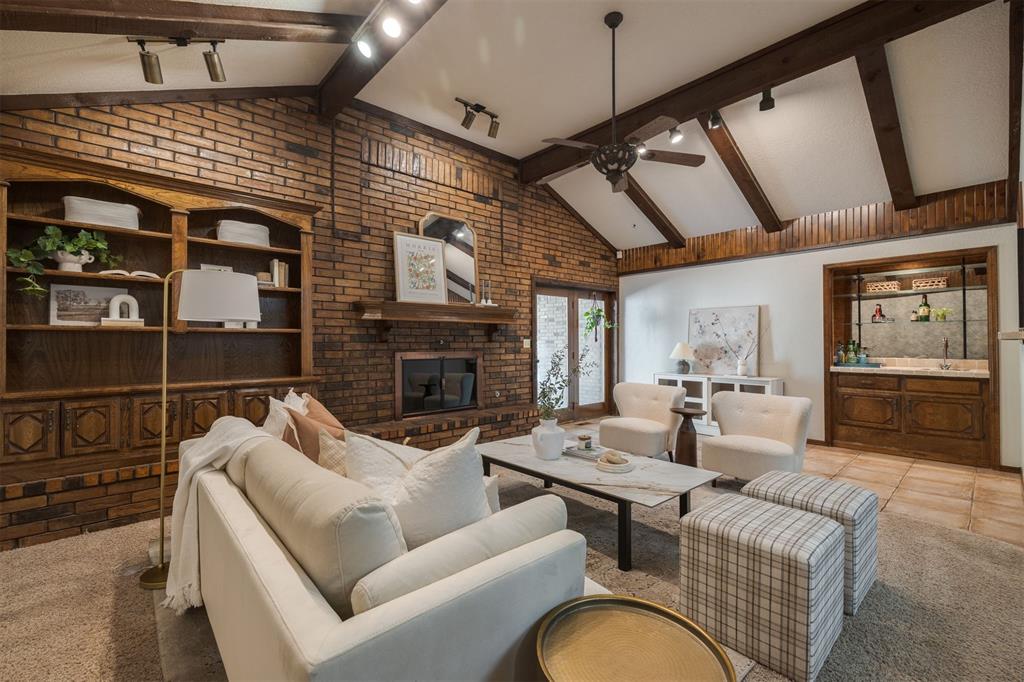 6101 Winchester Drive