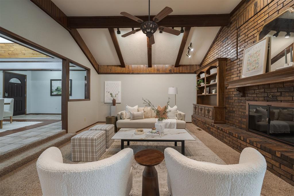 6101 Winchester Drive