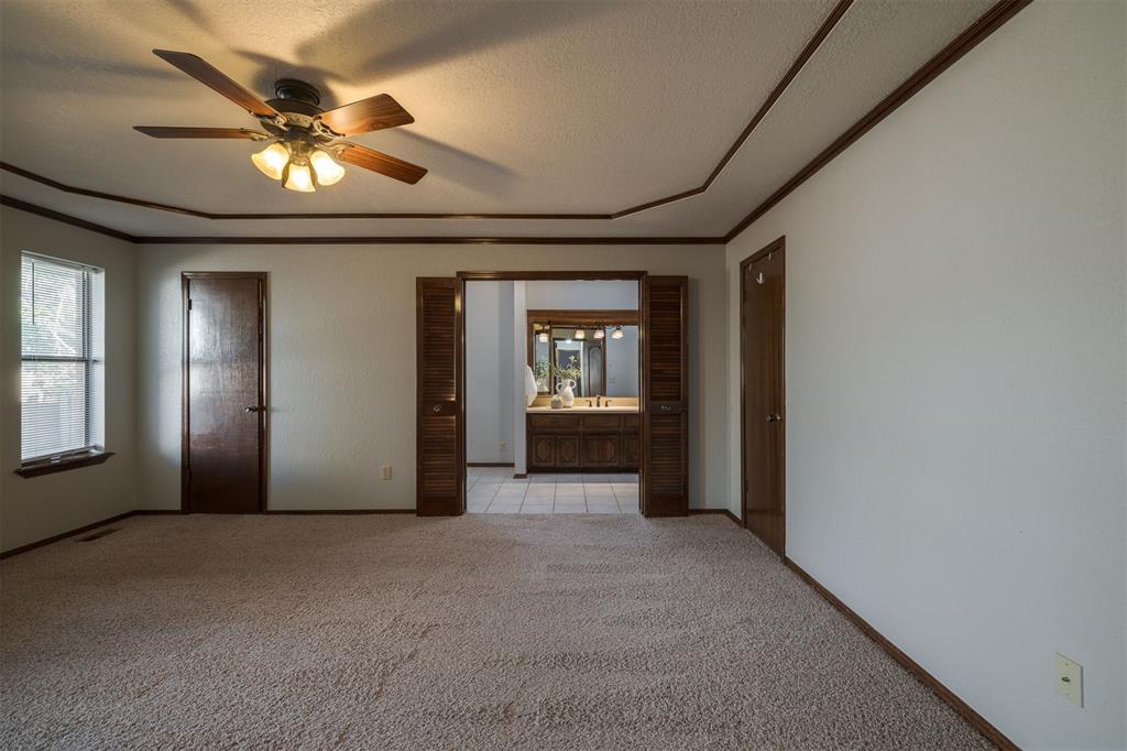 6101 Winchester Drive