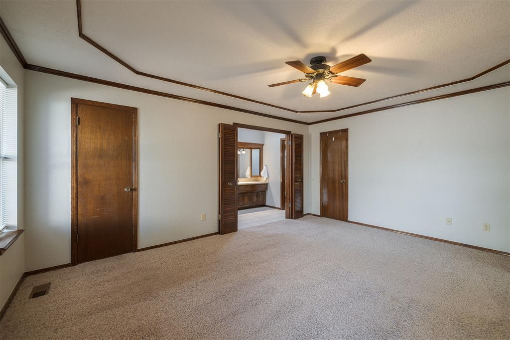 6101 Winchester Drive