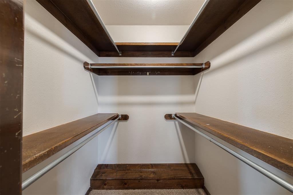 6101 Winchester Drive