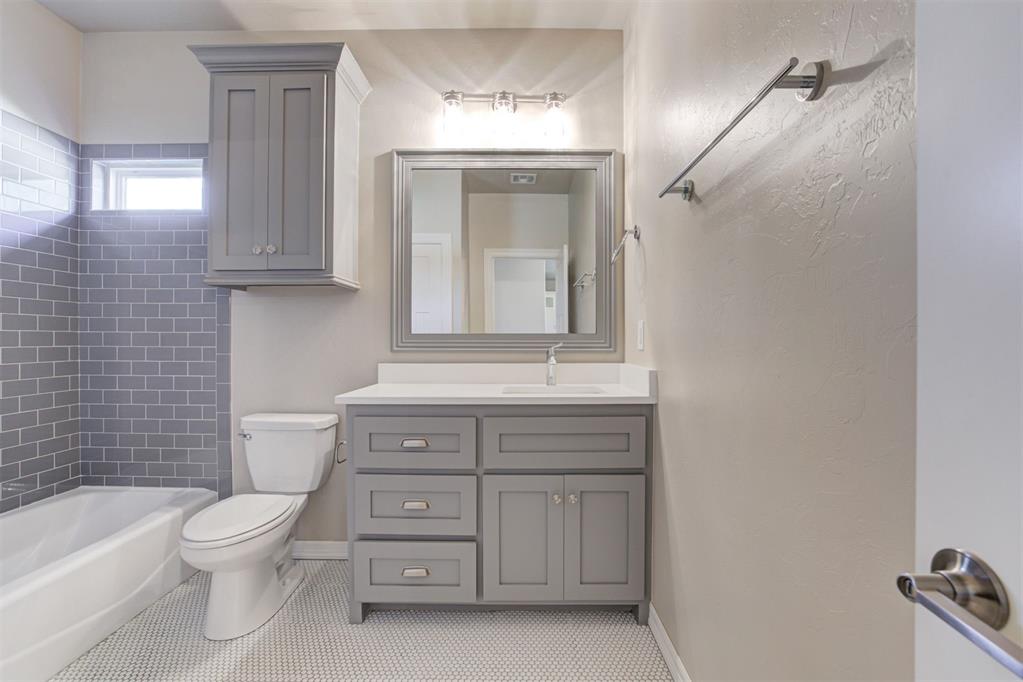 13401 Cobblestone Curve Road