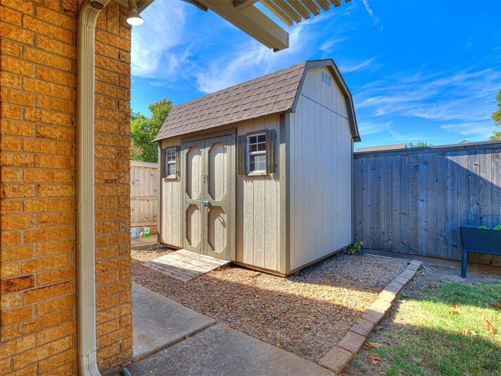 10308 S Trafalgar Drive