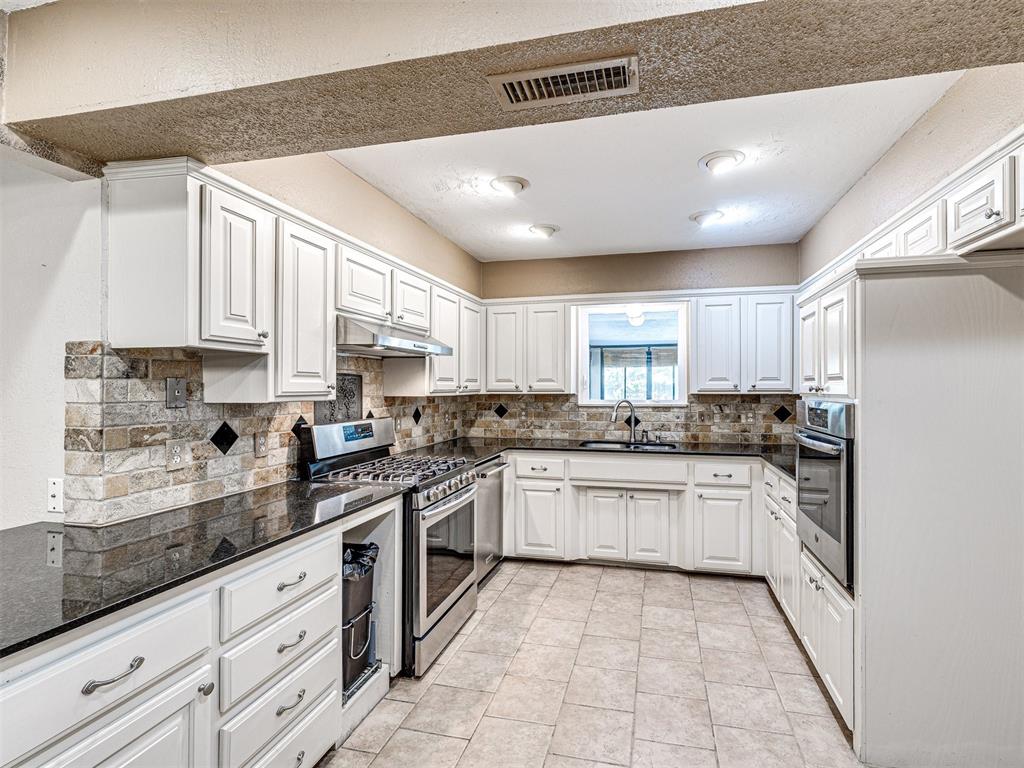 10308 S Trafalgar Drive