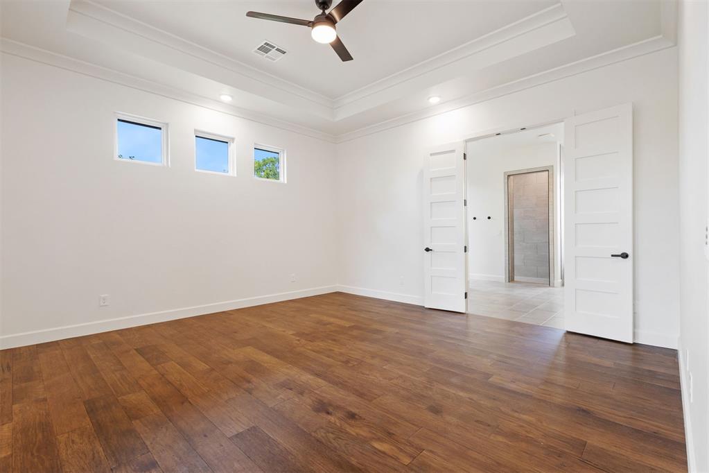 4433 Maple Ridge Drive