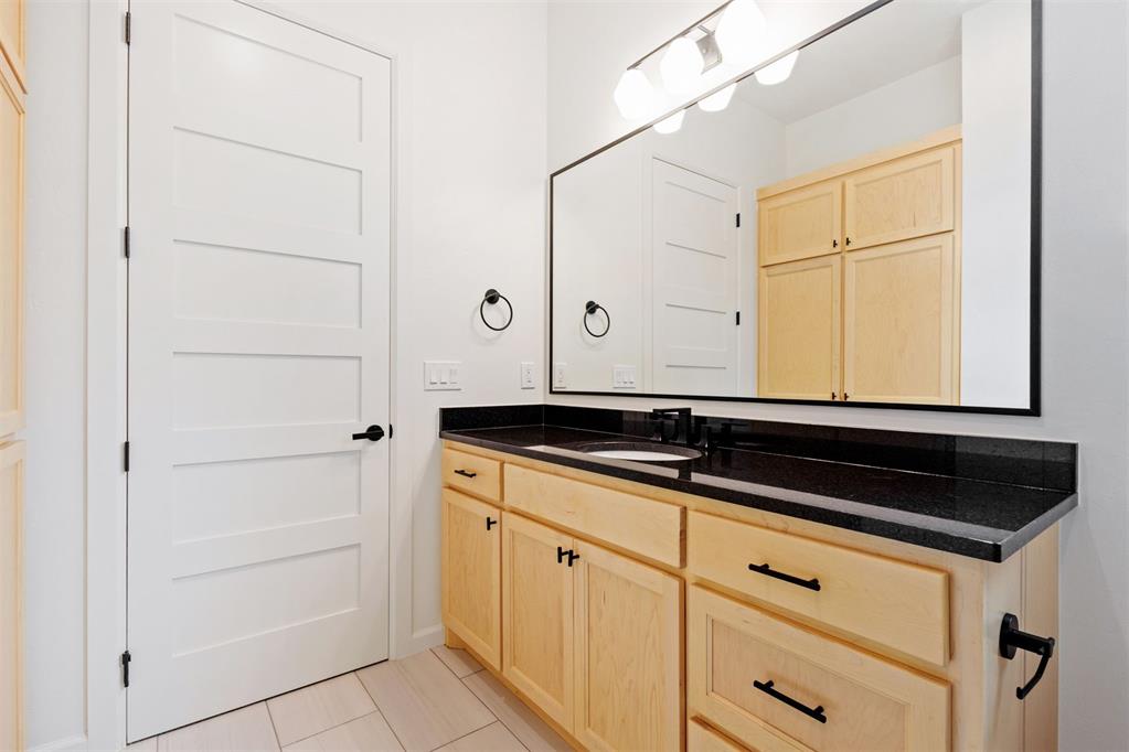 4433 Maple Ridge Drive