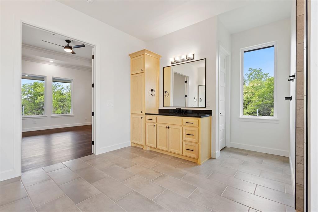 4433 Maple Ridge Drive