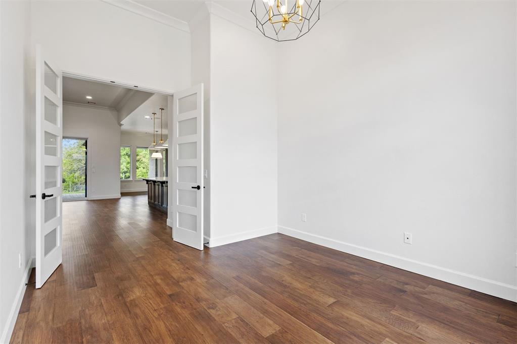 4433 Maple Ridge Drive