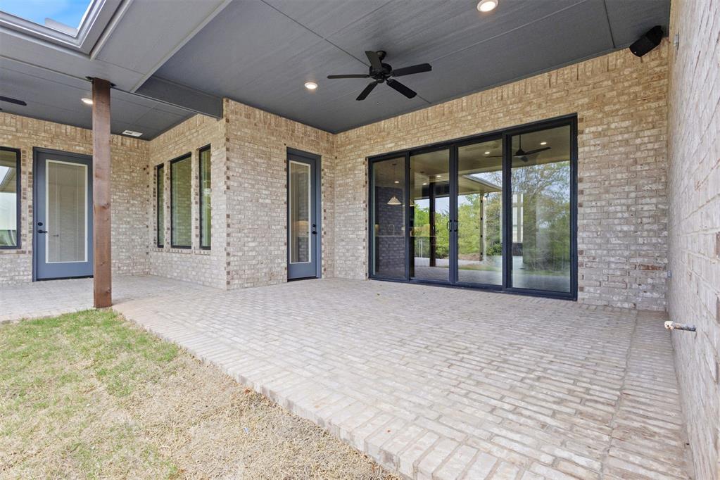 4433 Maple Ridge Drive