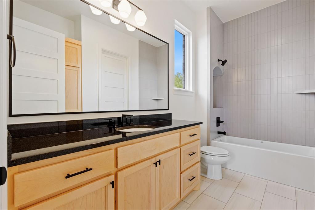 4433 Maple Ridge Drive