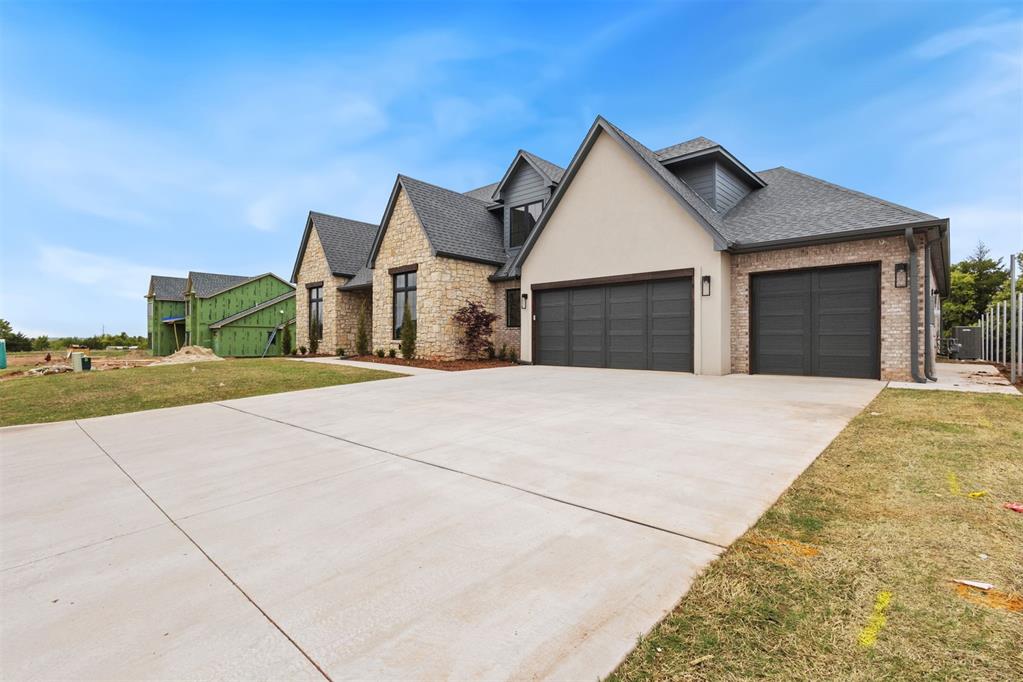 4433 Maple Ridge Drive