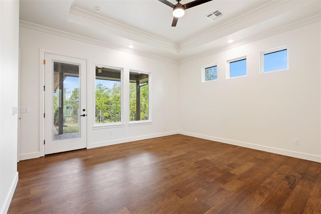 4433 Maple Ridge Drive