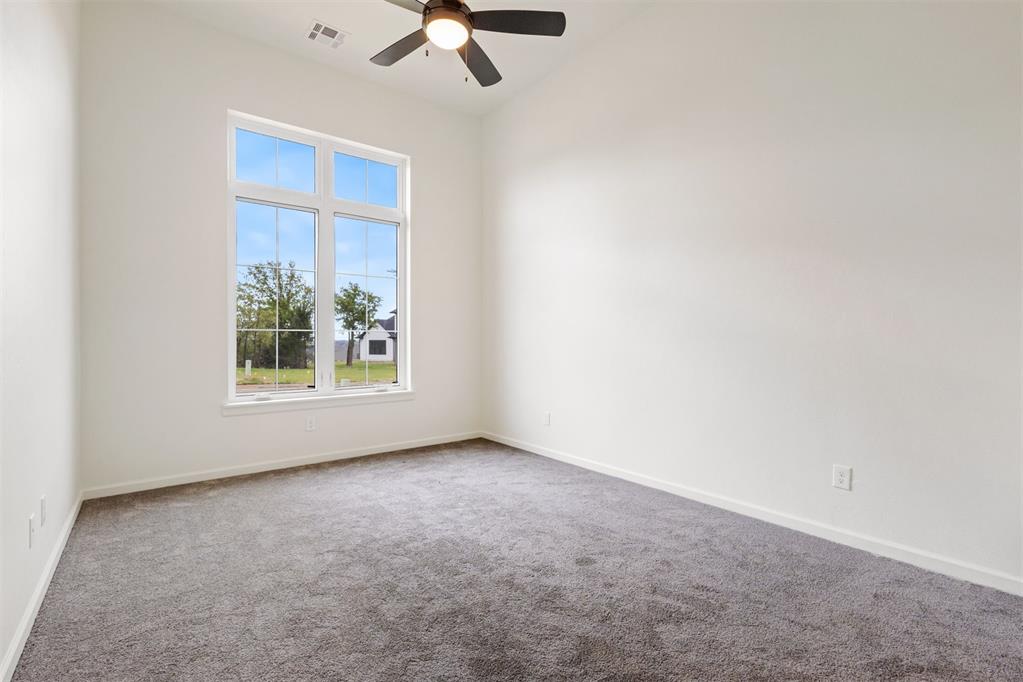 4433 Maple Ridge Drive