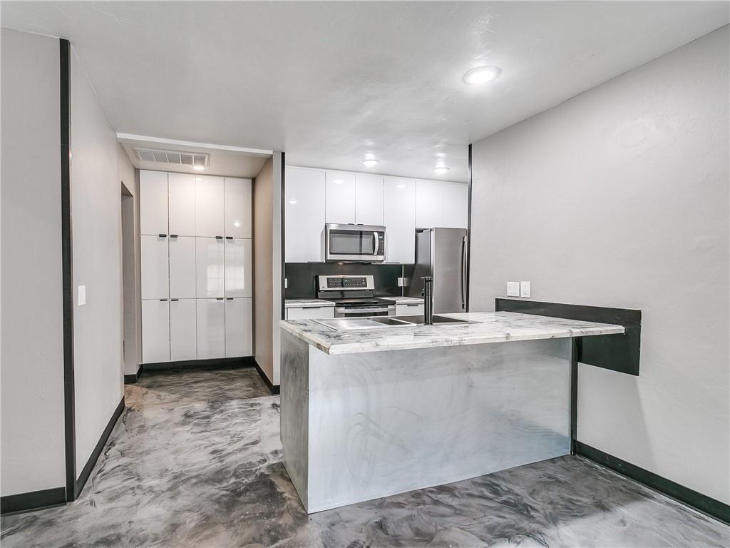 3223 Castlerock Road