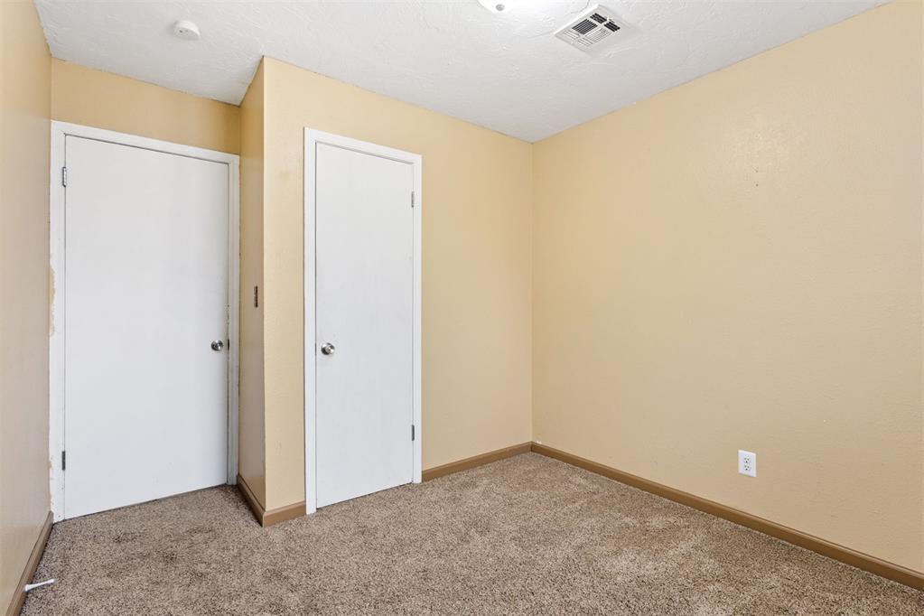 717 S Brookview Lane