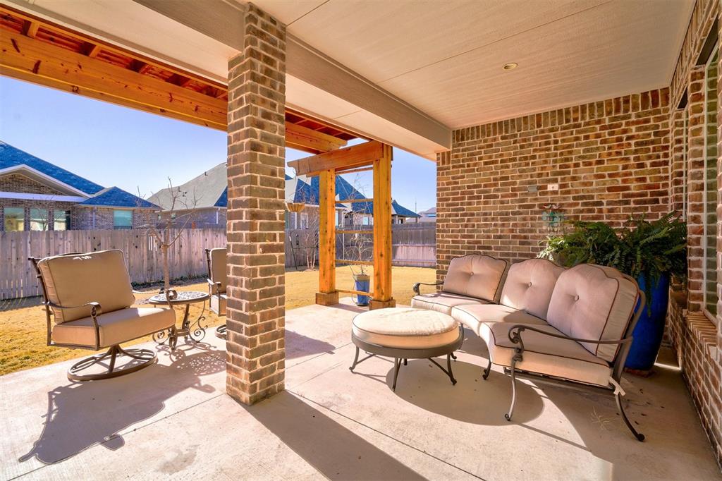 116 Pont De Normandie Court