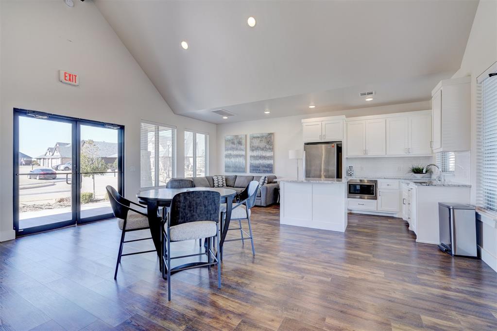 116 Pont De Normandie Court