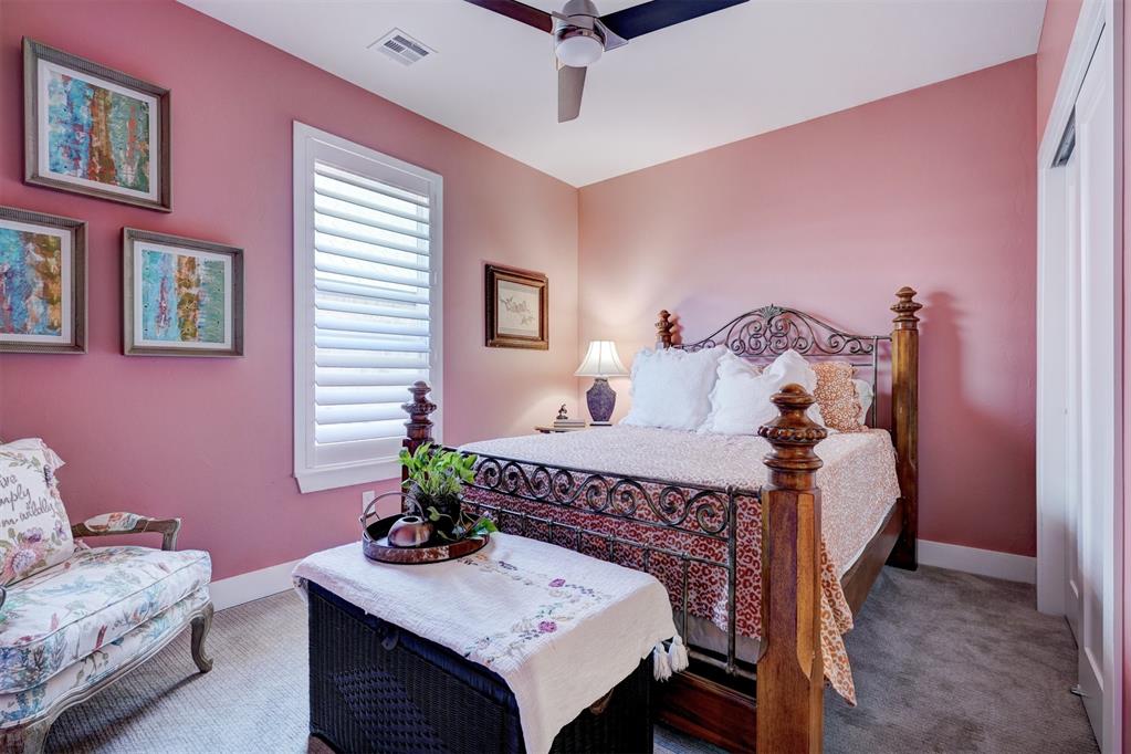 116 Pont De Normandie Court