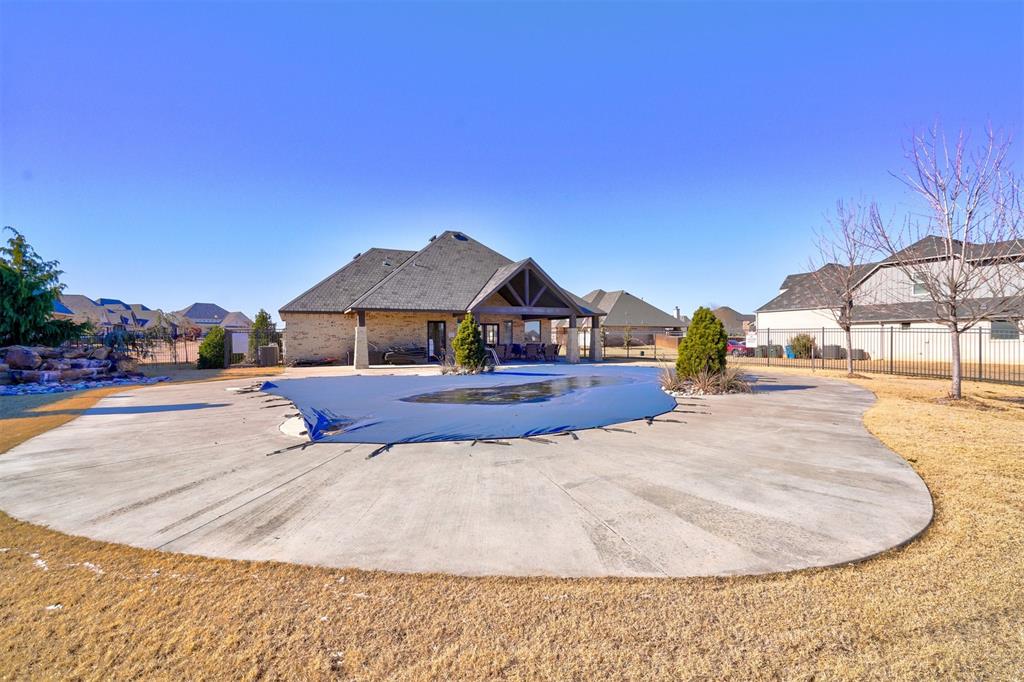 116 Pont De Normandie Court