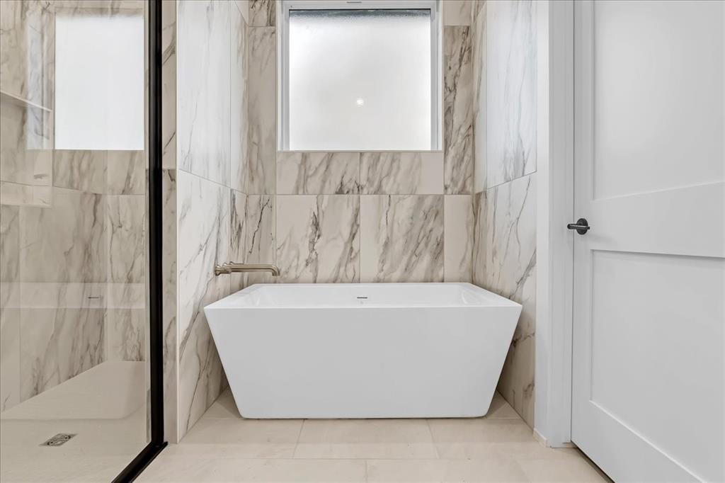 3125 Windy Hill Lane