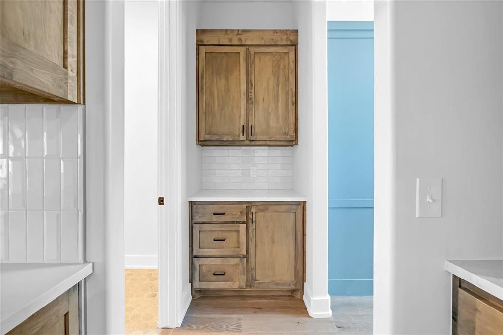 3125 Windy Hill Lane