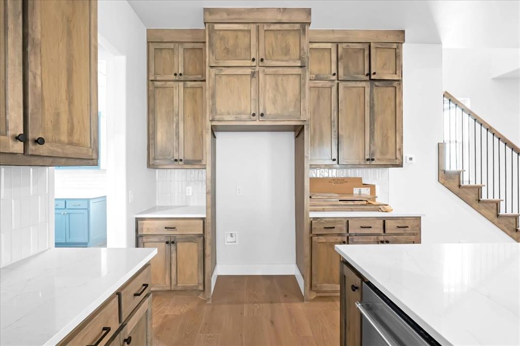 3125 Windy Hill Lane