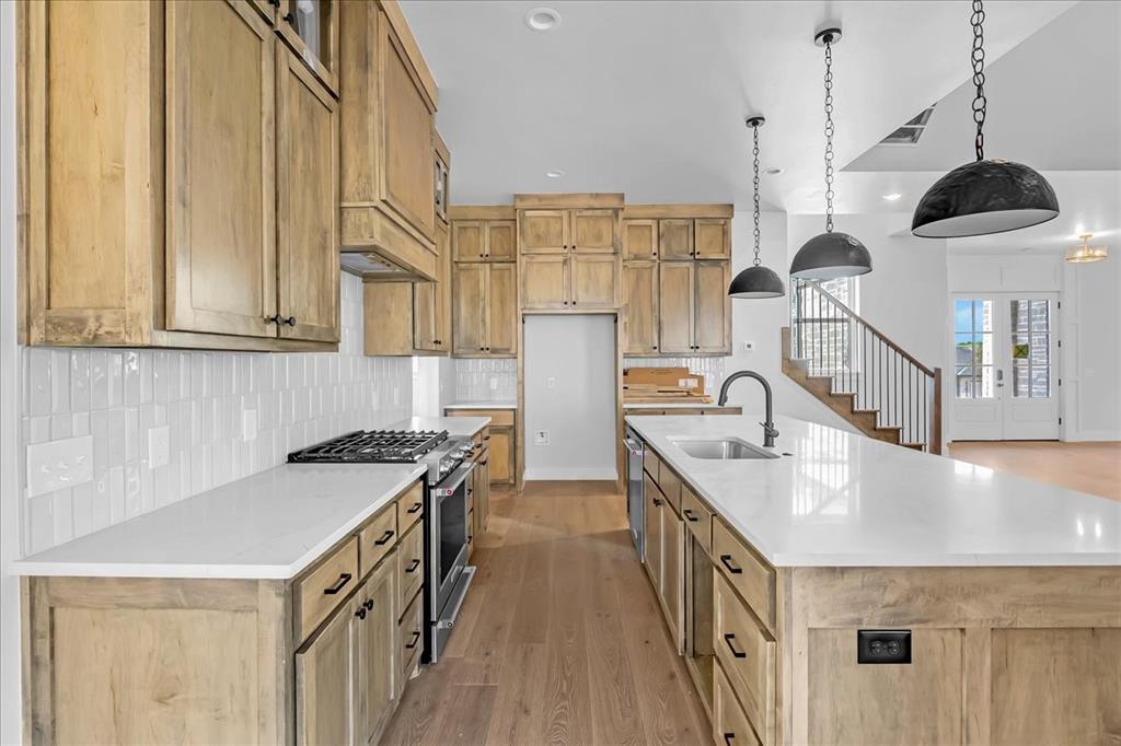 3125 Windy Hill Lane