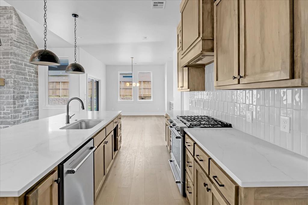 3125 Windy Hill Lane