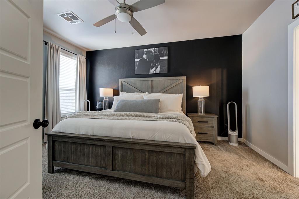 2432 Santa Monica Street