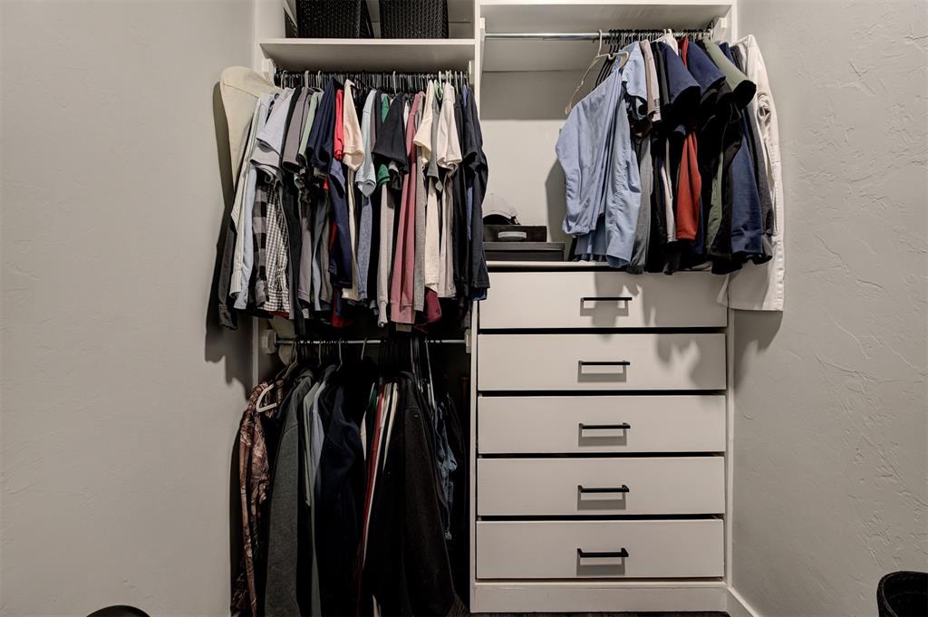 2432 Santa Monica Street