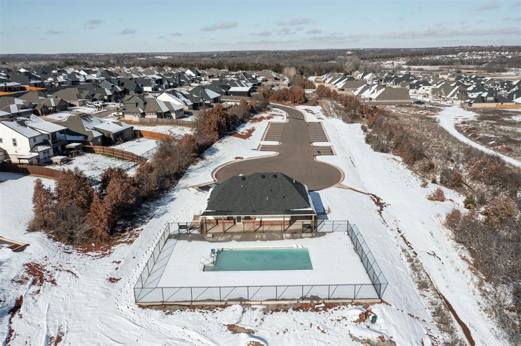 2432 Santa Monica Street