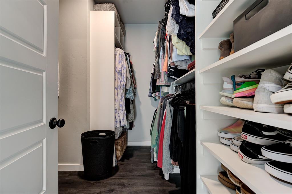 2432 Santa Monica Street