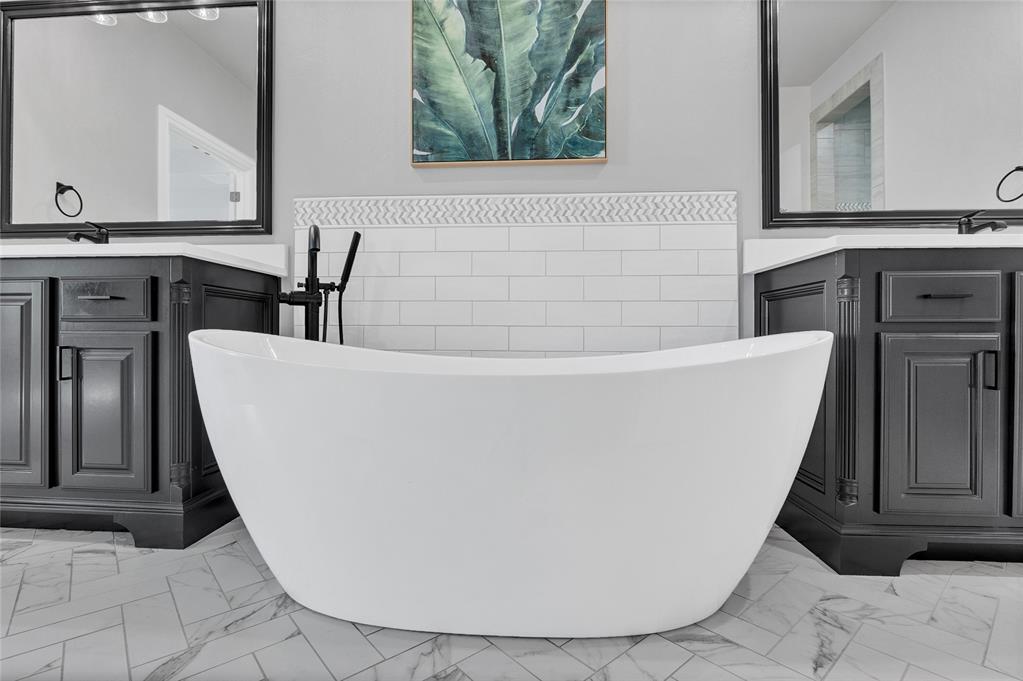 8116 Grass Creek Drive