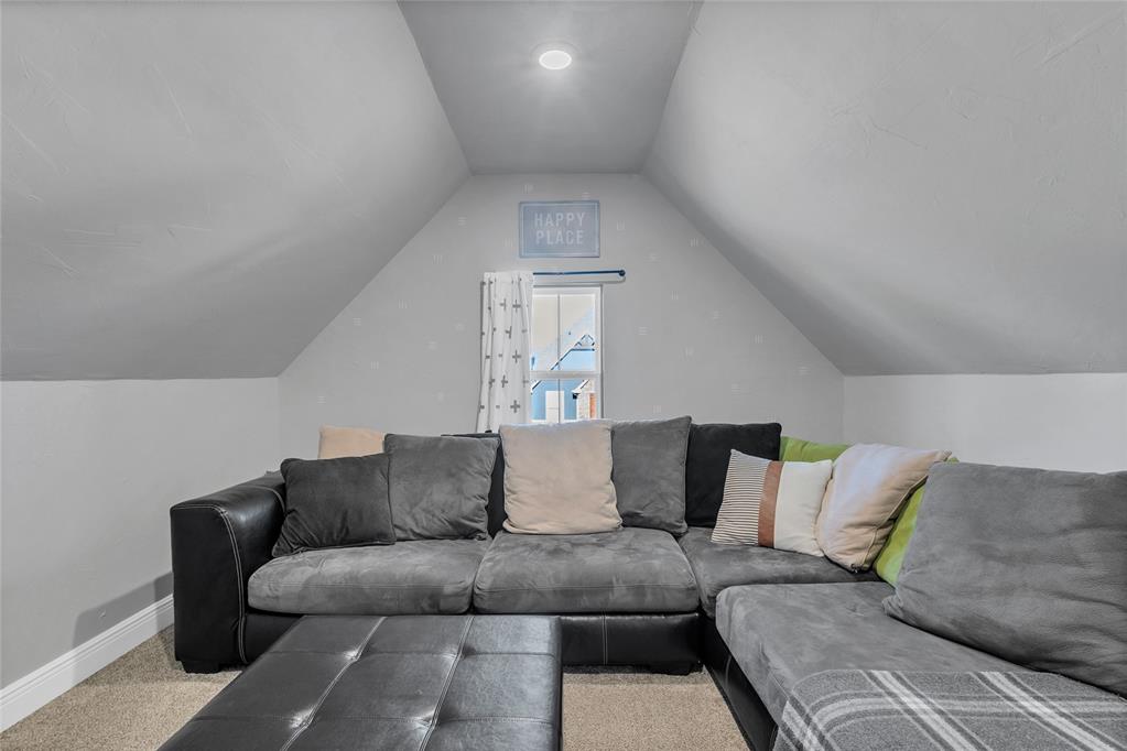 8116 Grass Creek Drive