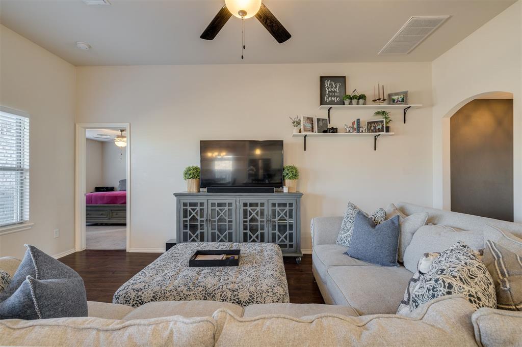 1237 SW 156th Terrace