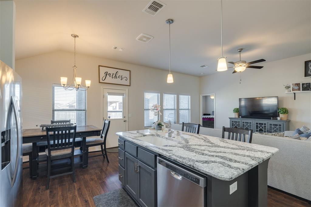 1237 SW 156th Terrace