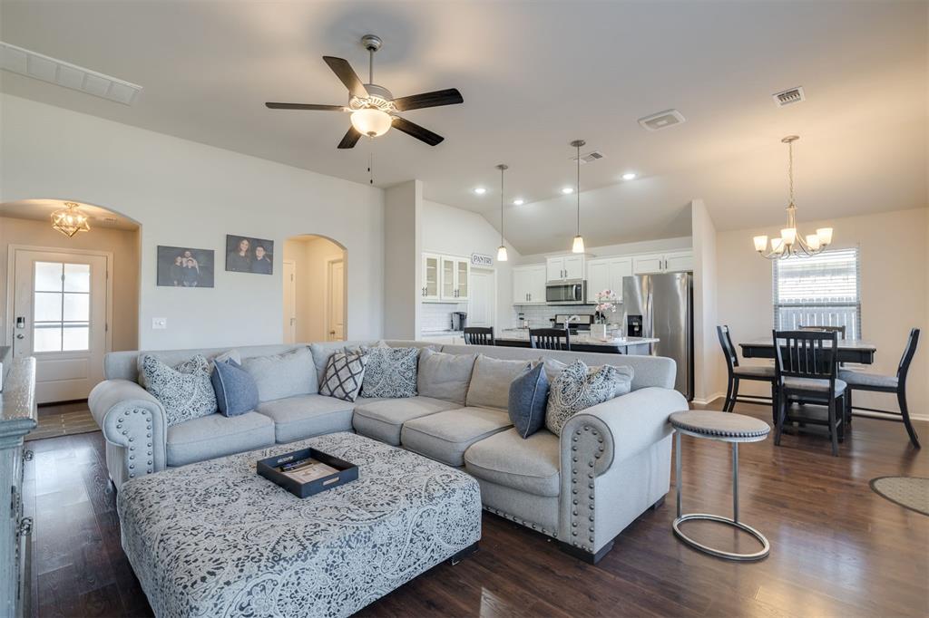 1237 SW 156th Terrace