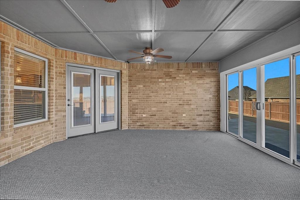 3201 Birchwood Circle